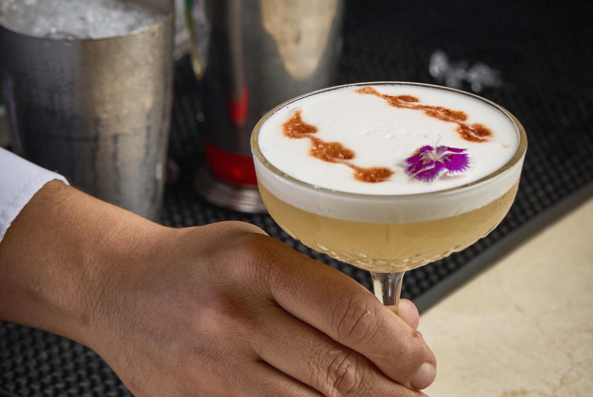 Hotel Nacional Rio De Janeiro - Oficial Екстериор снимка A Clover Club cocktail