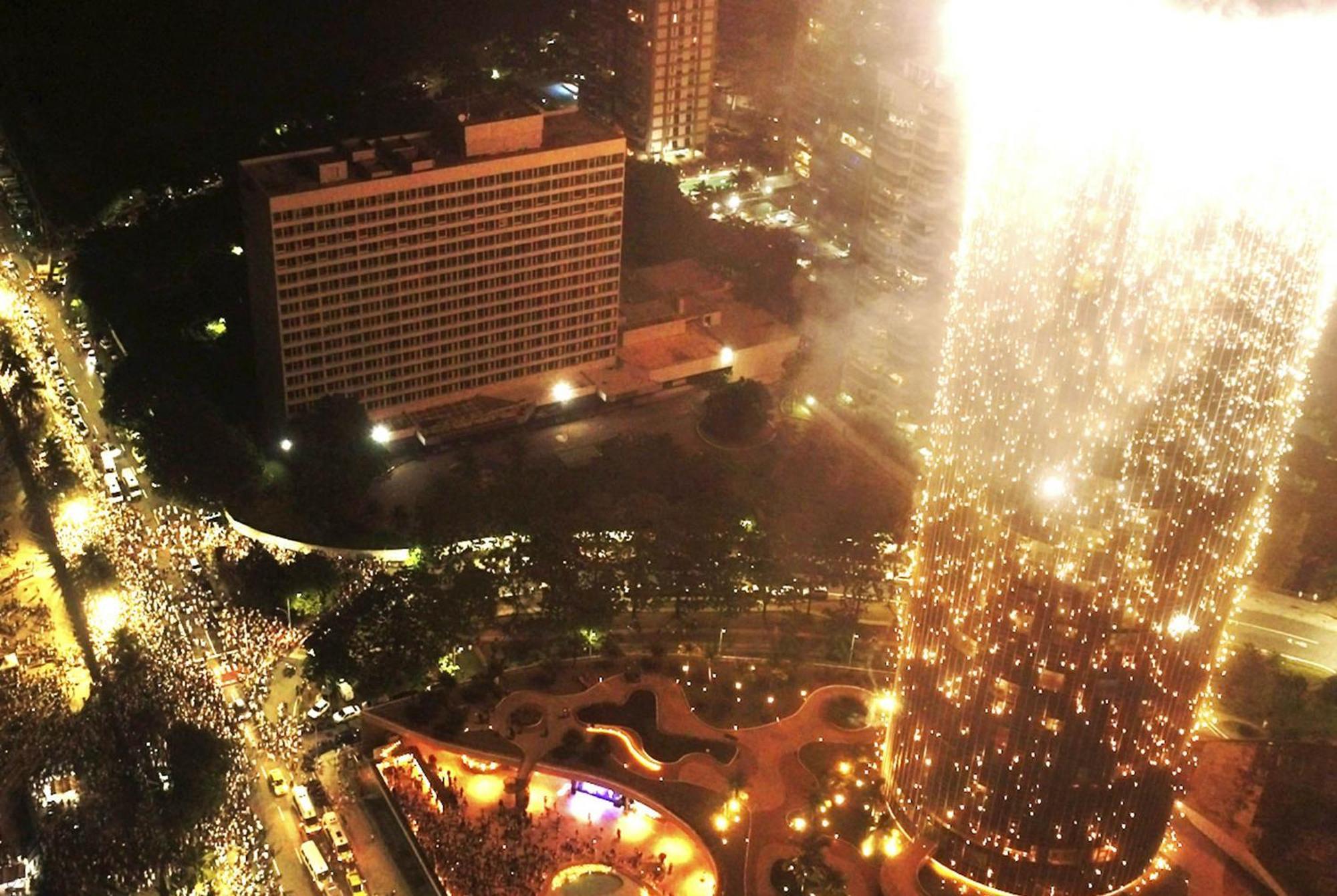 Hotel Nacional Rio De Janeiro - Oficial Екстериор снимка Fireworks at the 2007 New Year's Eve celebration